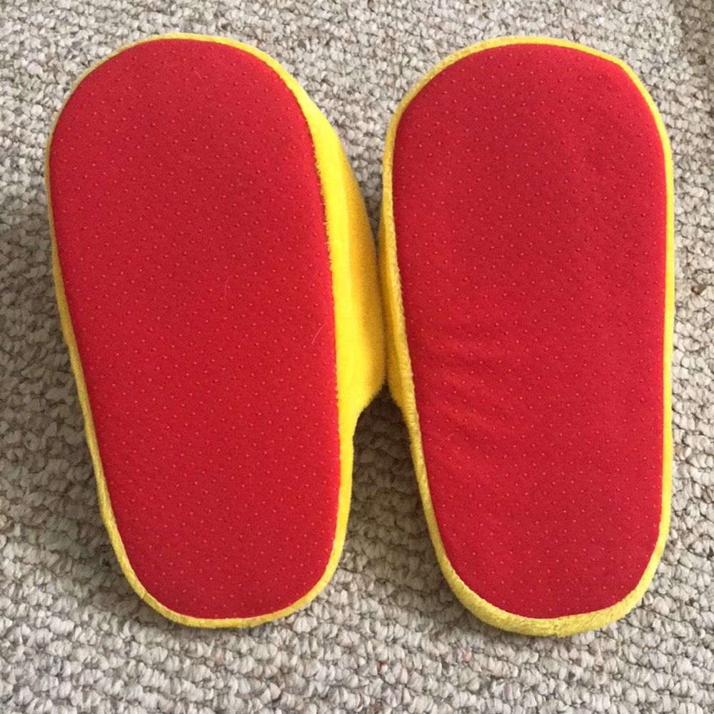 Slippers - Picture 2 of 3